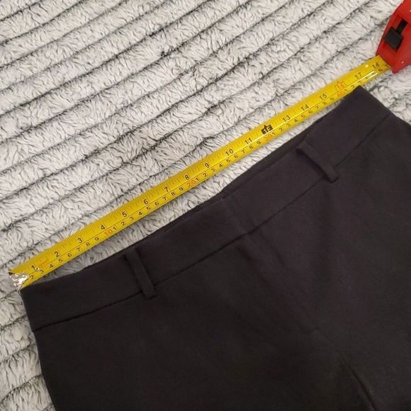 Black Ann Taylor dress pants size 8 - Picture 6 of 9